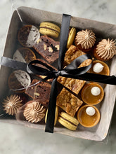 Load image into Gallery viewer, Thanksgiving Dessert Box