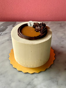 Chocolate Caramel Pecan Cake