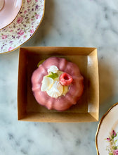 Load image into Gallery viewer, Mothers Day Bundt Cake
