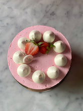 Load image into Gallery viewer, Vanilla Strawberry
