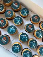 Load image into Gallery viewer, Custom Edible Image Cupcakes

