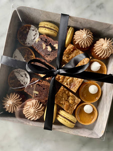 Thanksgiving Dessert Box