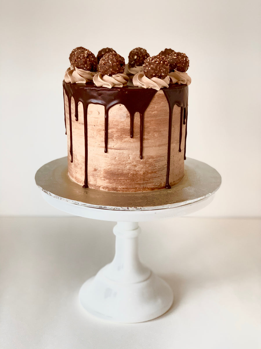 Roche Chocolate Cake – Le Gateau Bakeshop